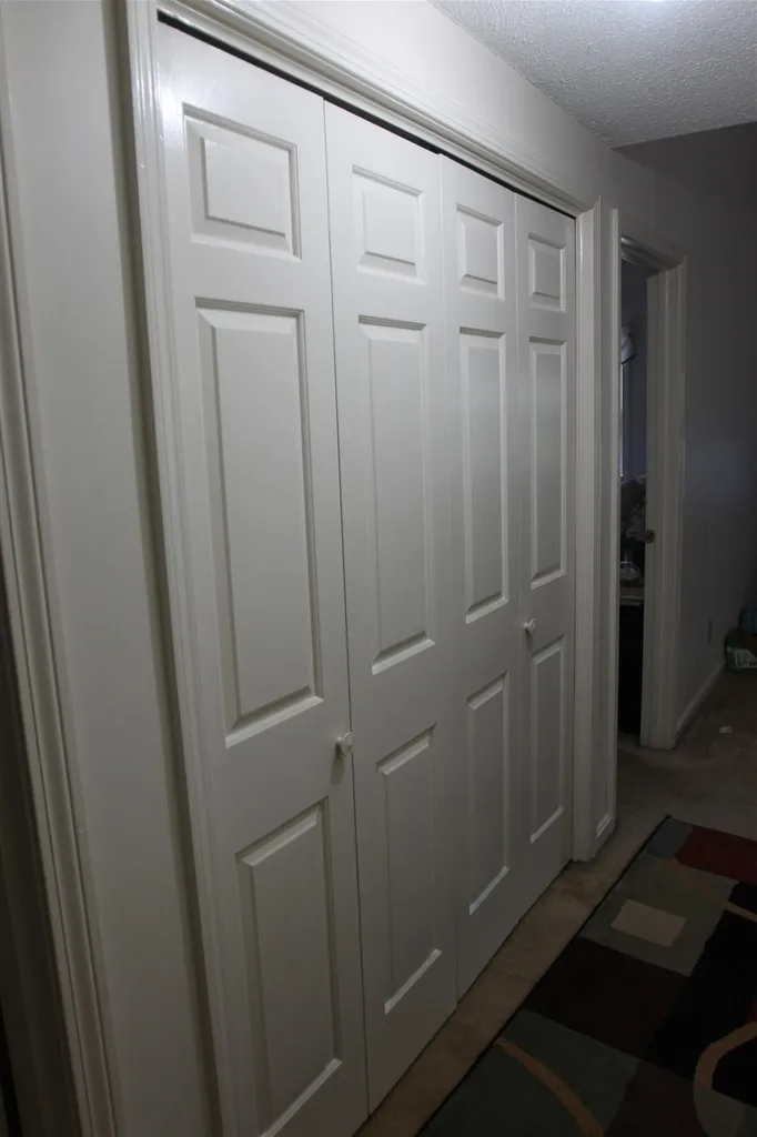8 Earley Street Nashua NH 03060