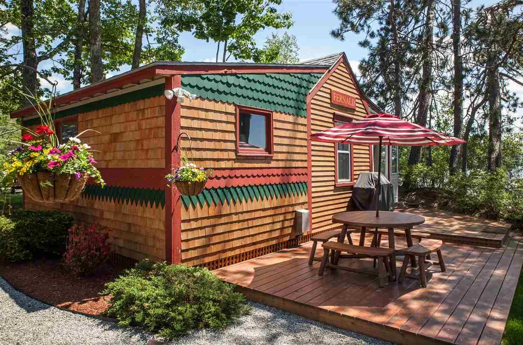 367 Governor Wentworth Highway Wolfeboro NH 03894