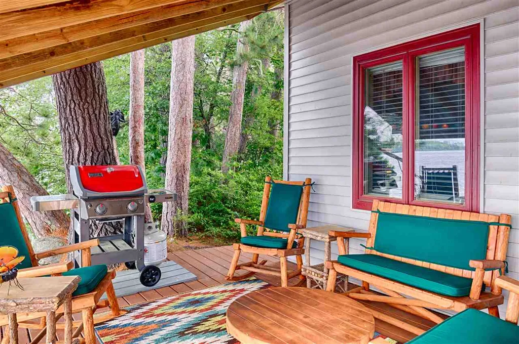 367 Governor Wentworth Highway Wolfeboro NH 03894