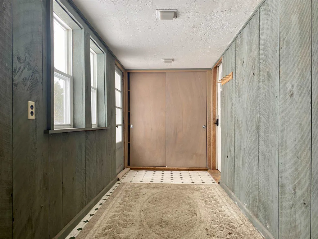 526 North Road Sunapee NH 03782