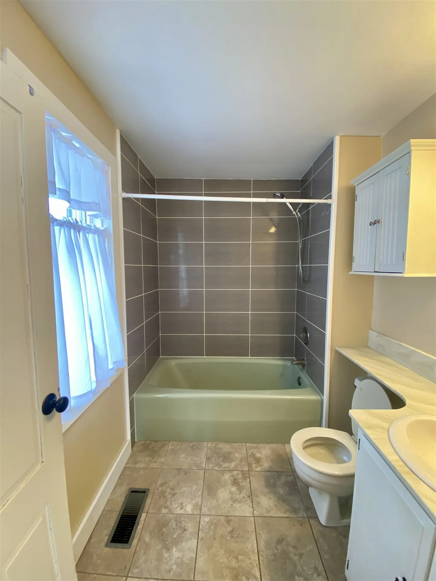 526 North Road Sunapee NH 03782