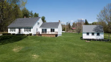526 North Road Sunapee NH 03782