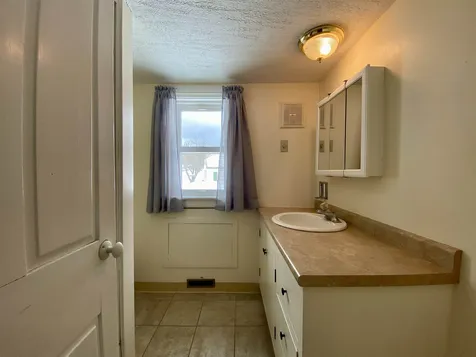 526 North Road Sunapee NH 03782