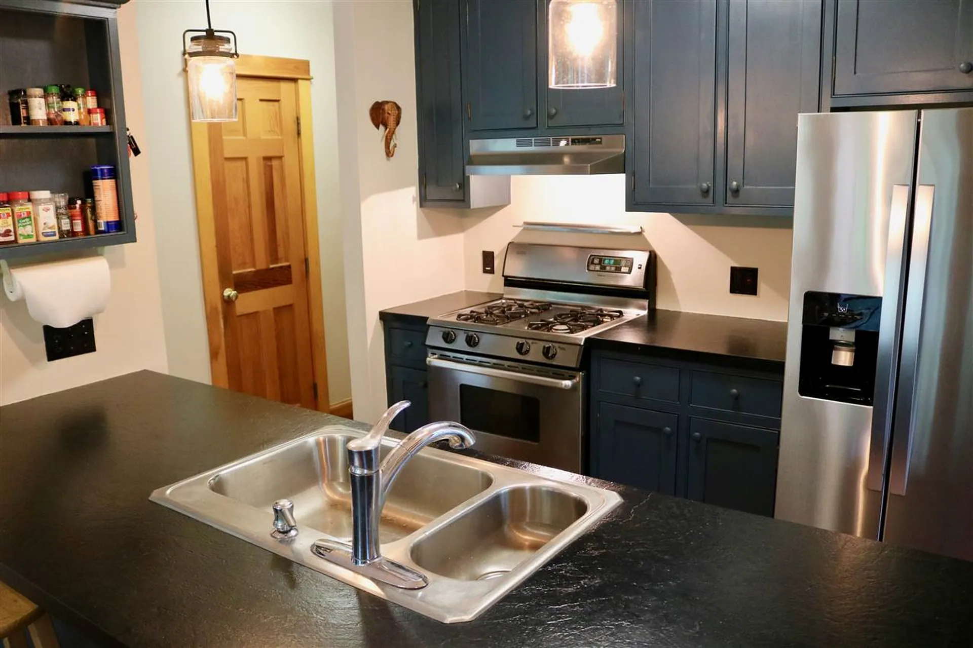 14 Oak Ridge Road Nottingham NH 03290