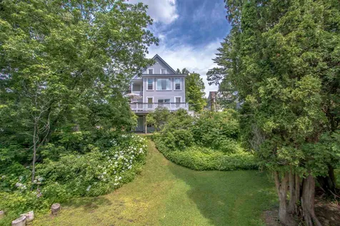 77 Bunker Hill Street Lancaster NH 03584