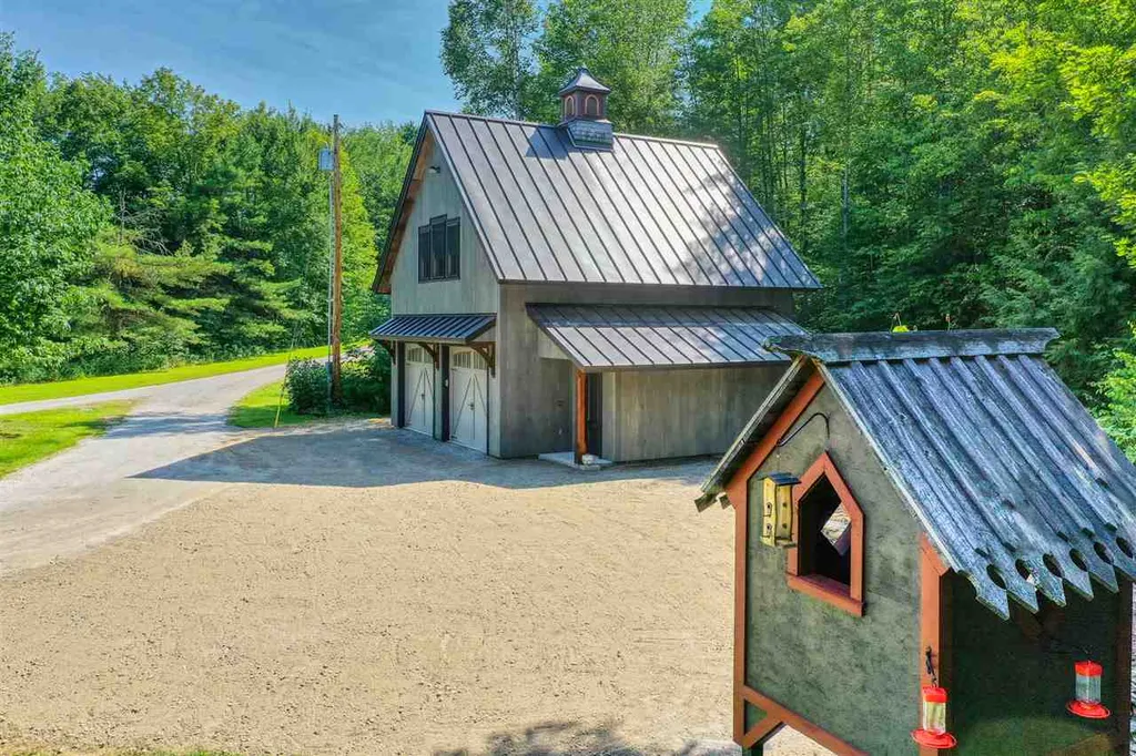 2011 Lake Road Franklin VT 05457