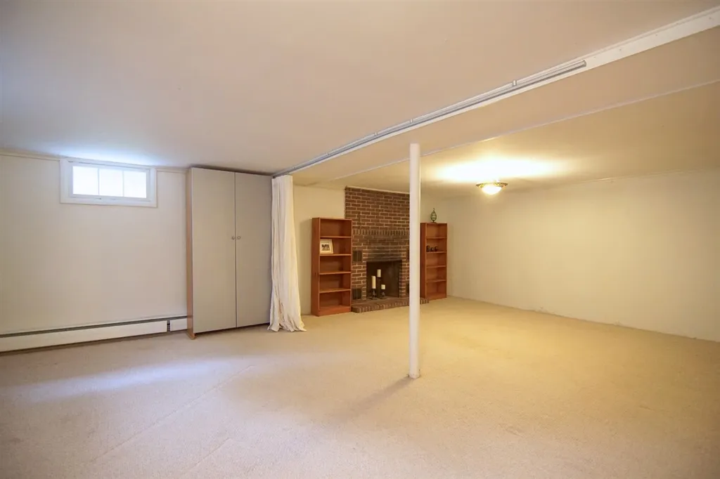 41 Westwood Circle Dover NH 03820
