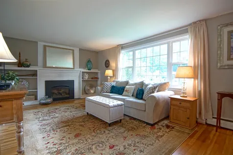 41 Westwood Circle Dover NH 03820