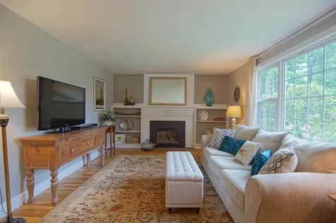 41 Westwood Circle Dover NH 03820