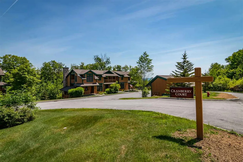 5b Cranberry Court Stratton VT 05155