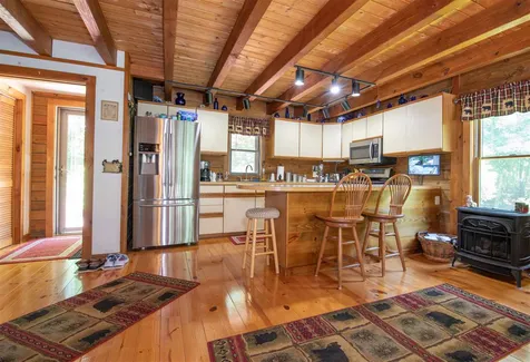 13 Happy Hollow Lane Kingston NH 03848
