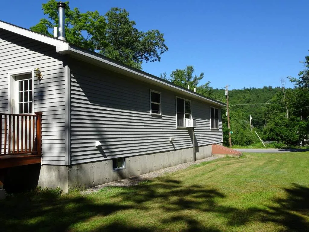 1157 Roxbury Road Keene NH 03431