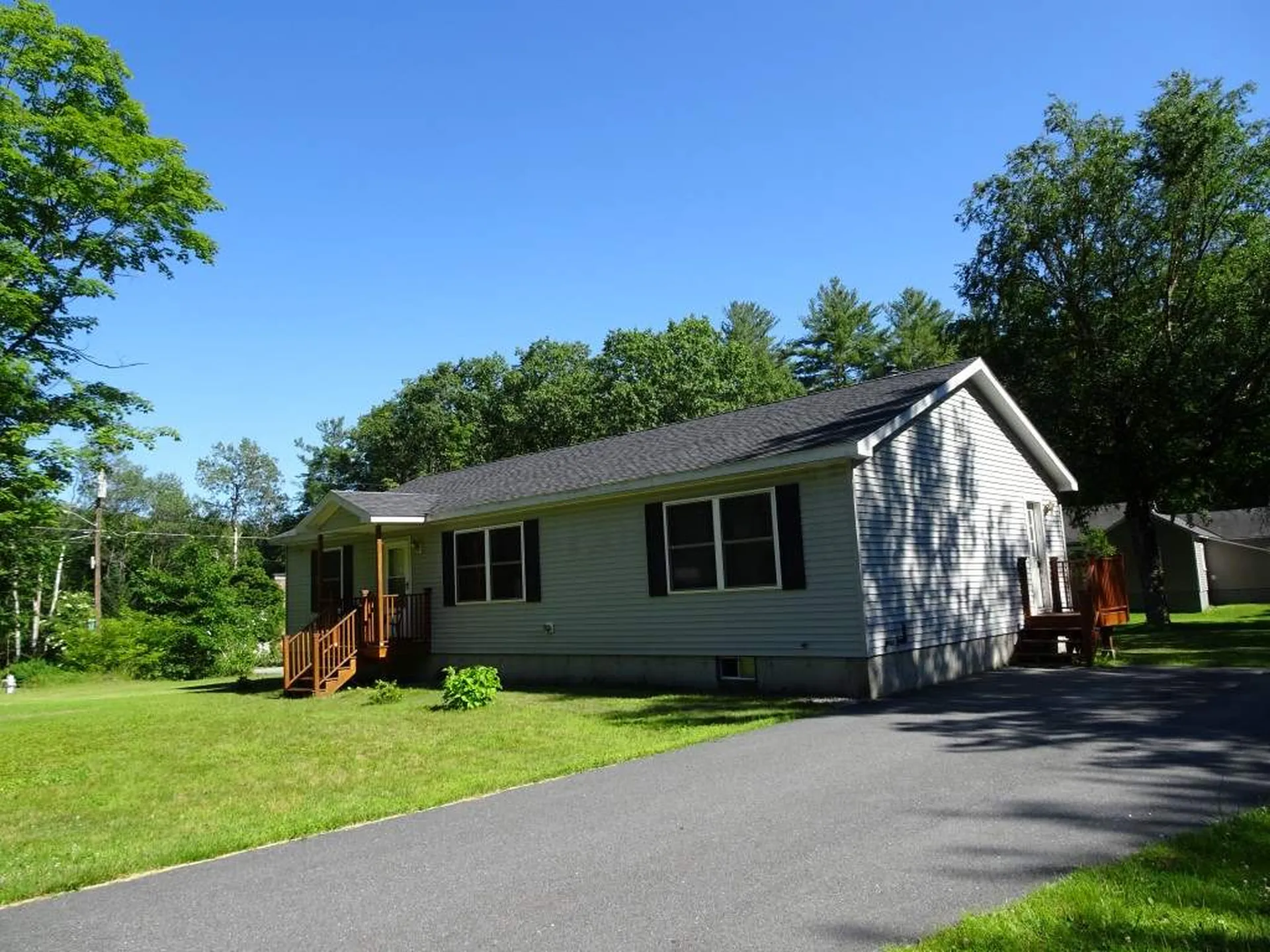 1157 Roxbury Road Keene NH 03431