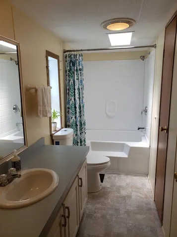 10 Mountainview Road Swanzey NH 03446