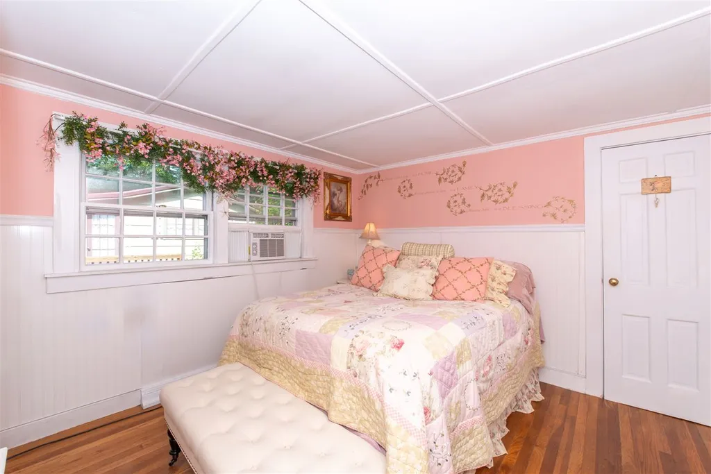 7 Lake View Drive Strafford NH 03884