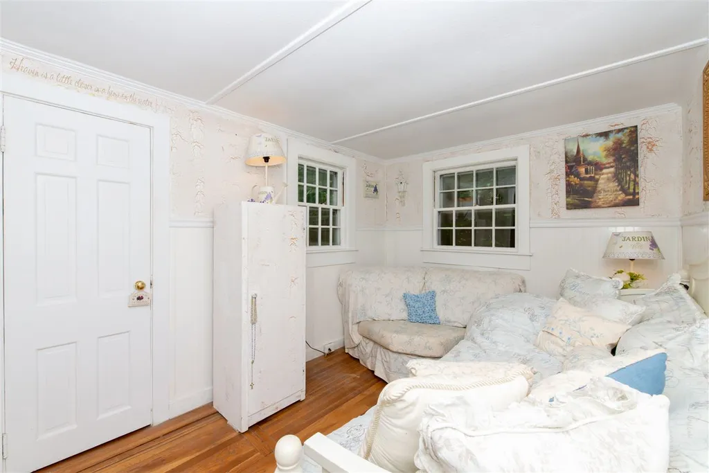 7 Lake View Drive Strafford NH 03884