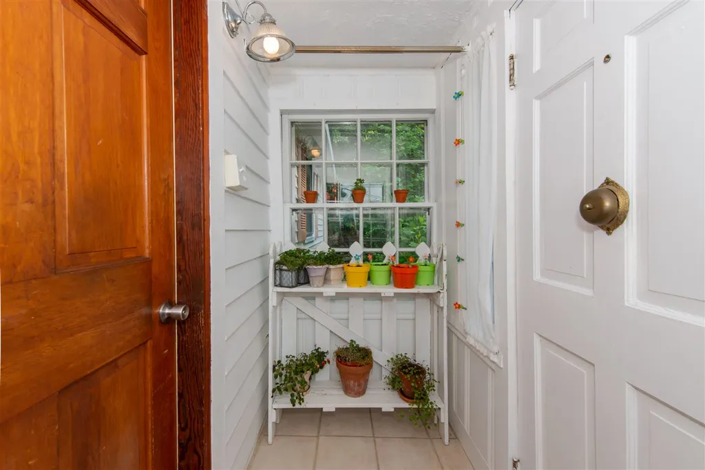 7 Lake View Drive Strafford NH 03884