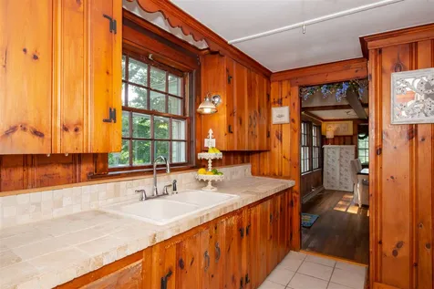 7 Lake View Drive Strafford NH 03884