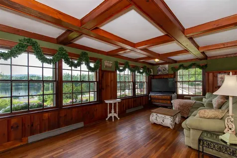 7 Lake View Drive Strafford NH 03884