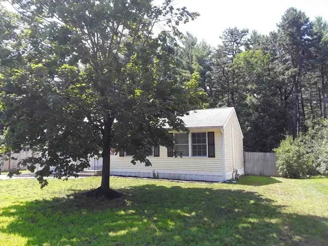 28 Delaware Road Nashua NH 03062