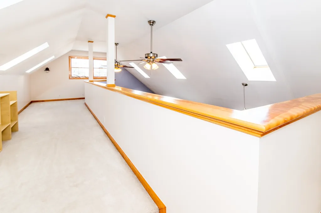 81 North Point Road Isle La Motte VT 05463