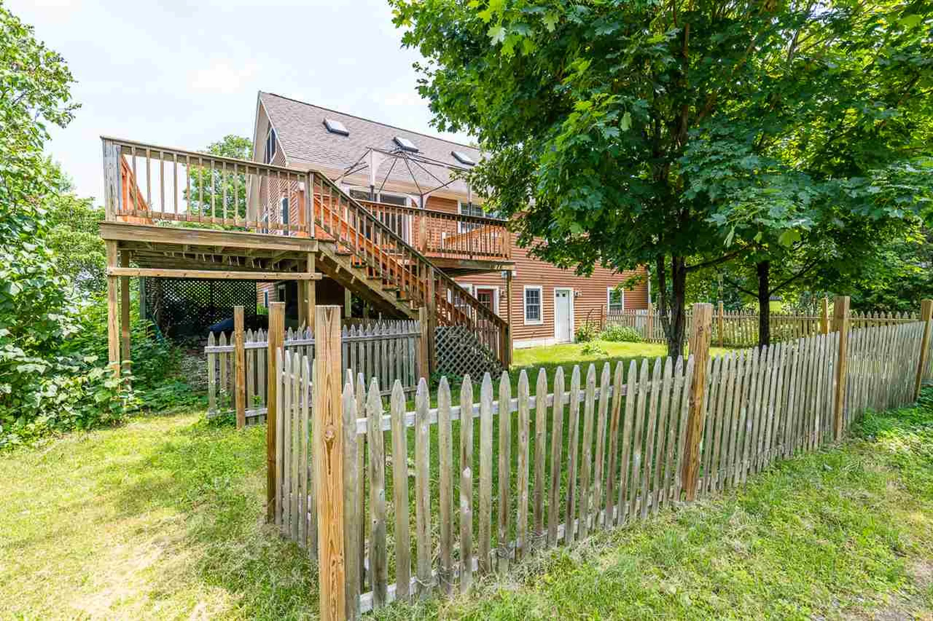 81 North Point Road Isle La Motte VT 05463