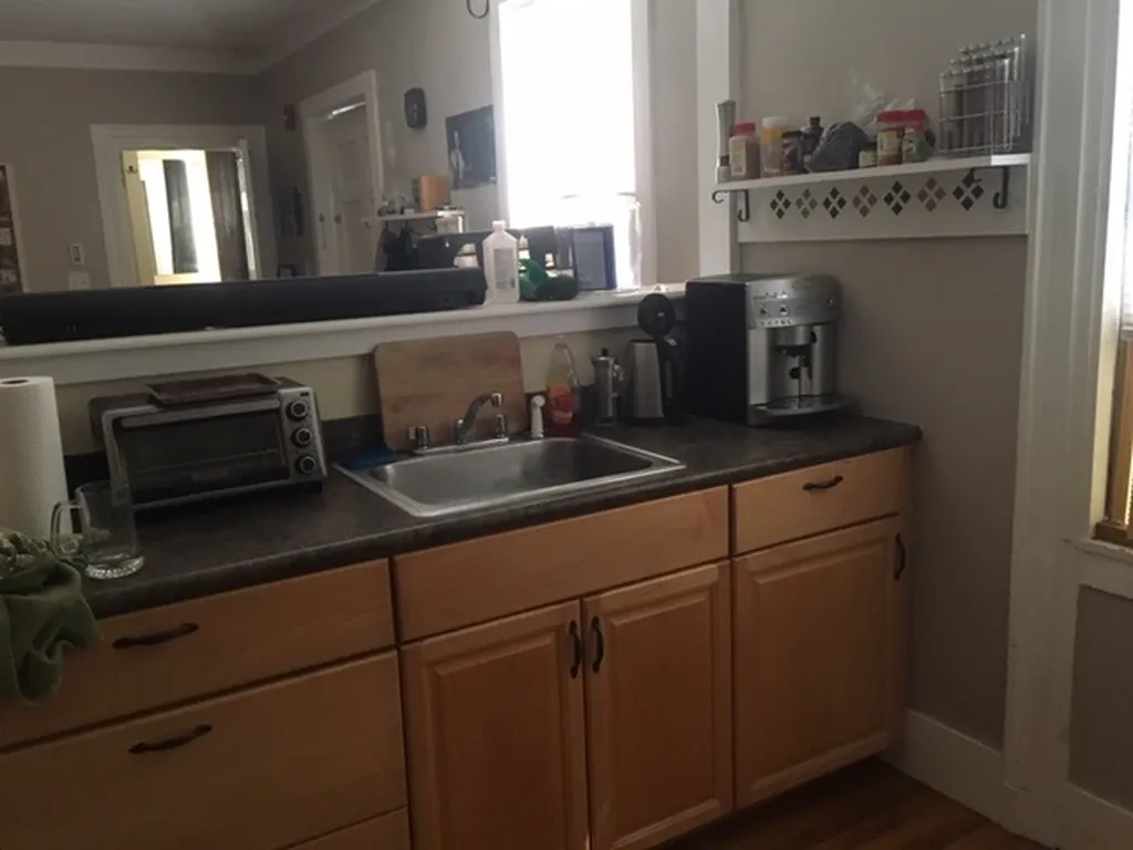 98 Main Street Newmarket NH 03857