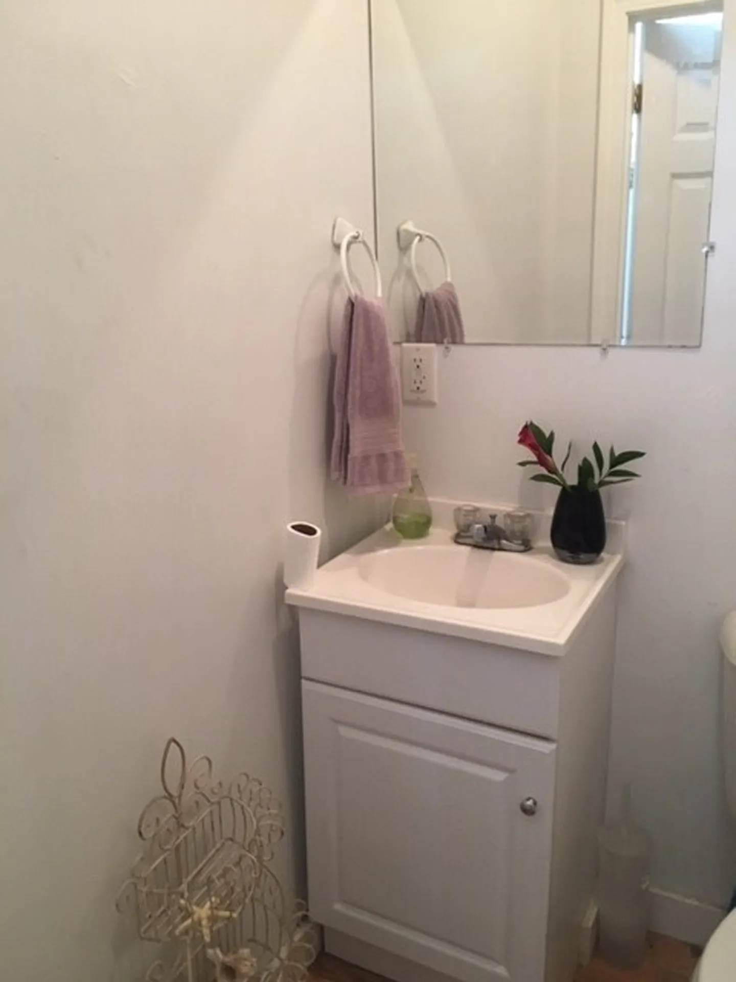 98 Main Street Newmarket NH 03857
