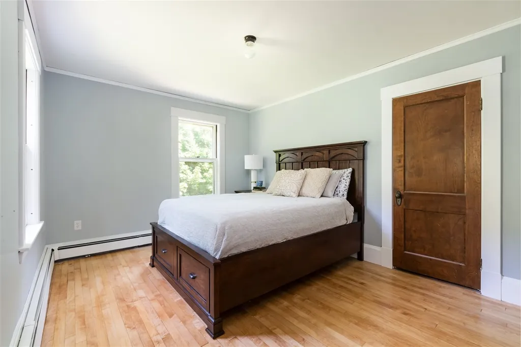 26 Newmarket Road Durham NH 03824