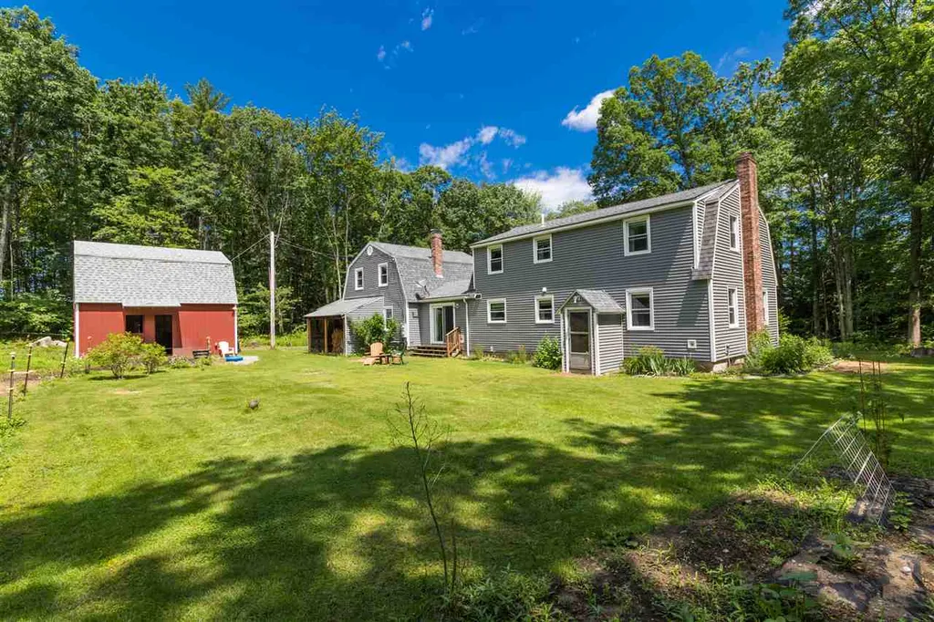 997 Salmon Falls Road Rochester NH 03868