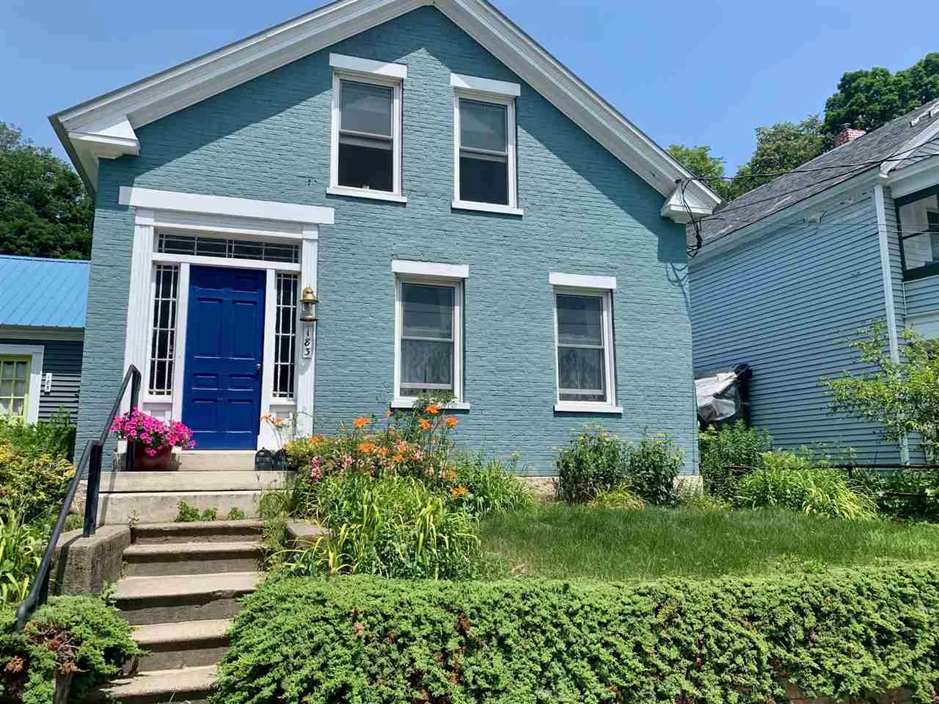 183 Elliot Street Brattleboro VT 05301