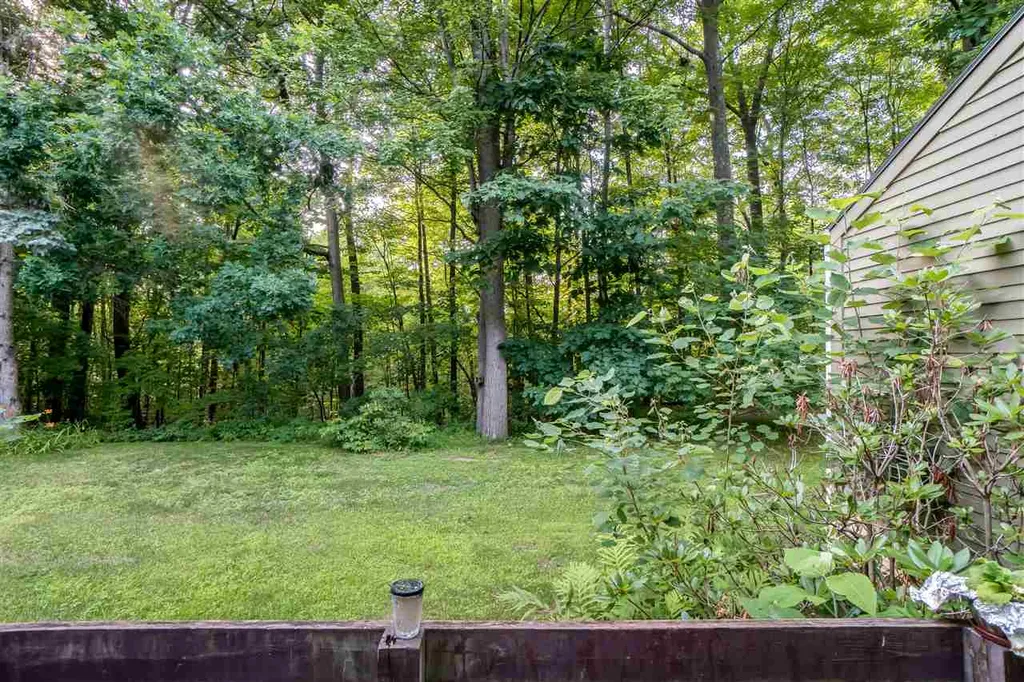 440 Oak Circle Colchester VT 05446