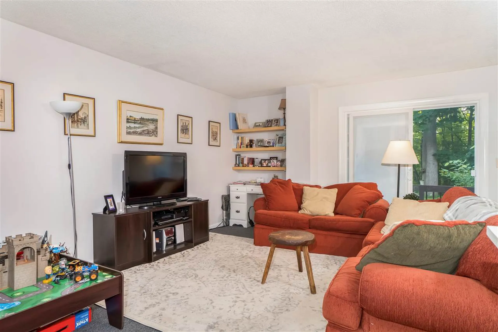 440 Oak Circle Colchester VT 05446