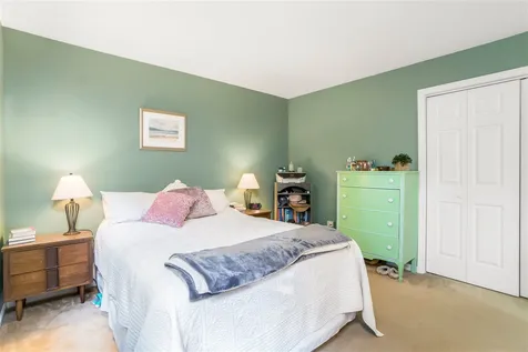 440 Oak Circle Colchester VT 05446