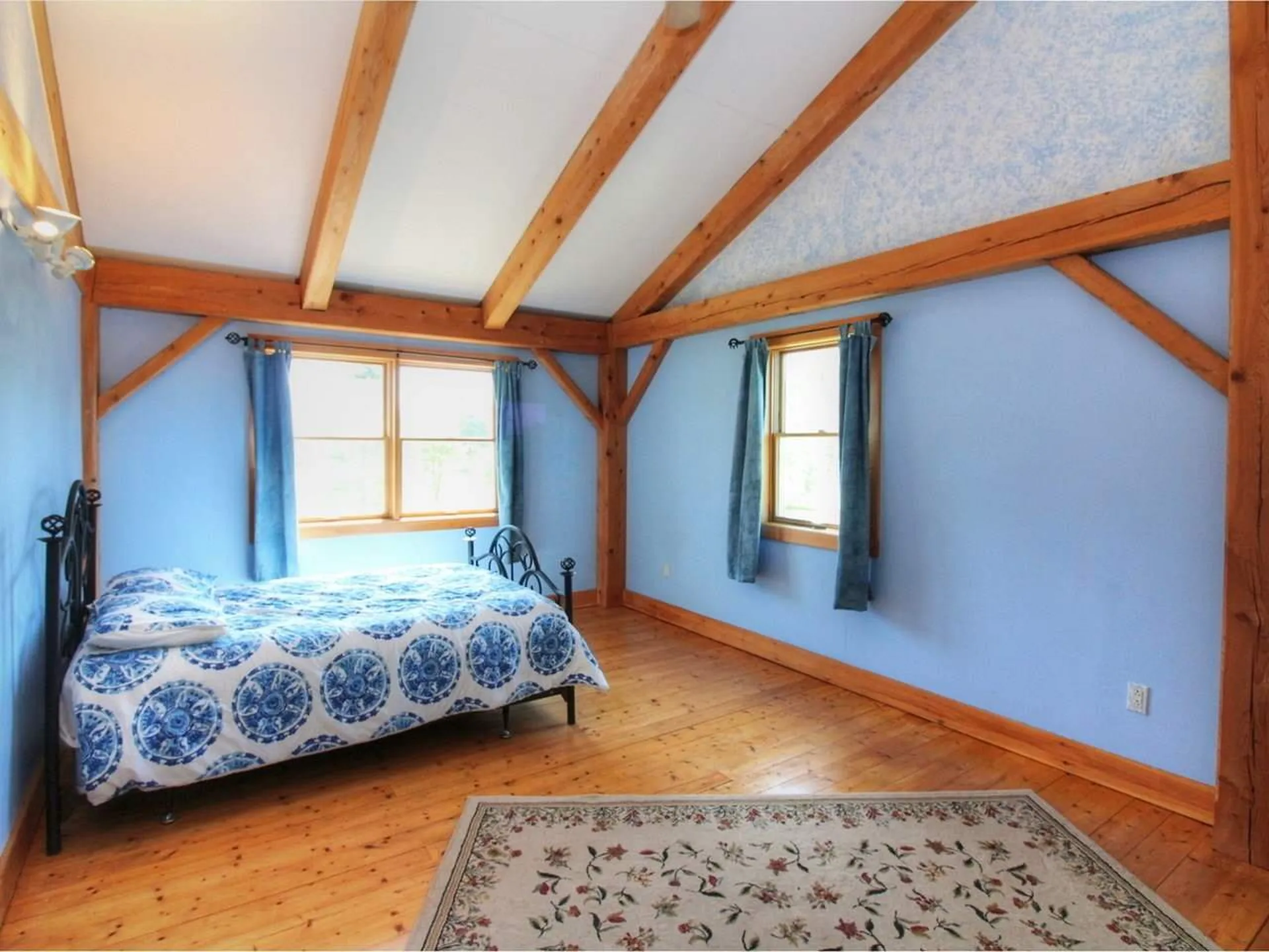 732 Station Road North Hero VT 05474