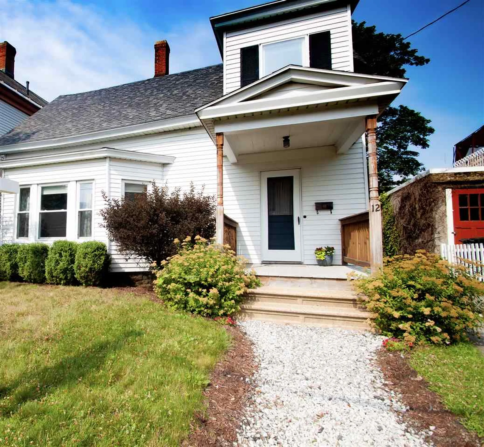 12 Ray Street Manchester NH 03104