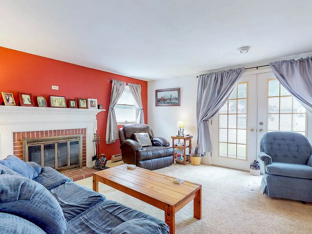 584 Colonial Drive Portsmouth NH 03801