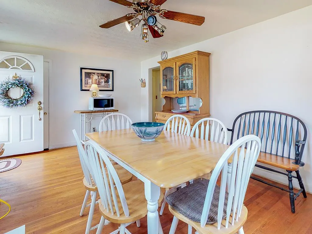 584 Colonial Drive Portsmouth NH 03801