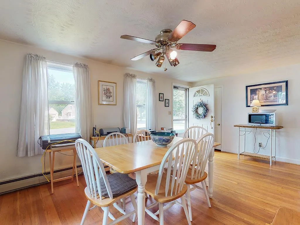 584 Colonial Drive Portsmouth NH 03801