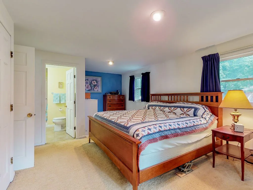 584 Colonial Drive Portsmouth NH 03801
