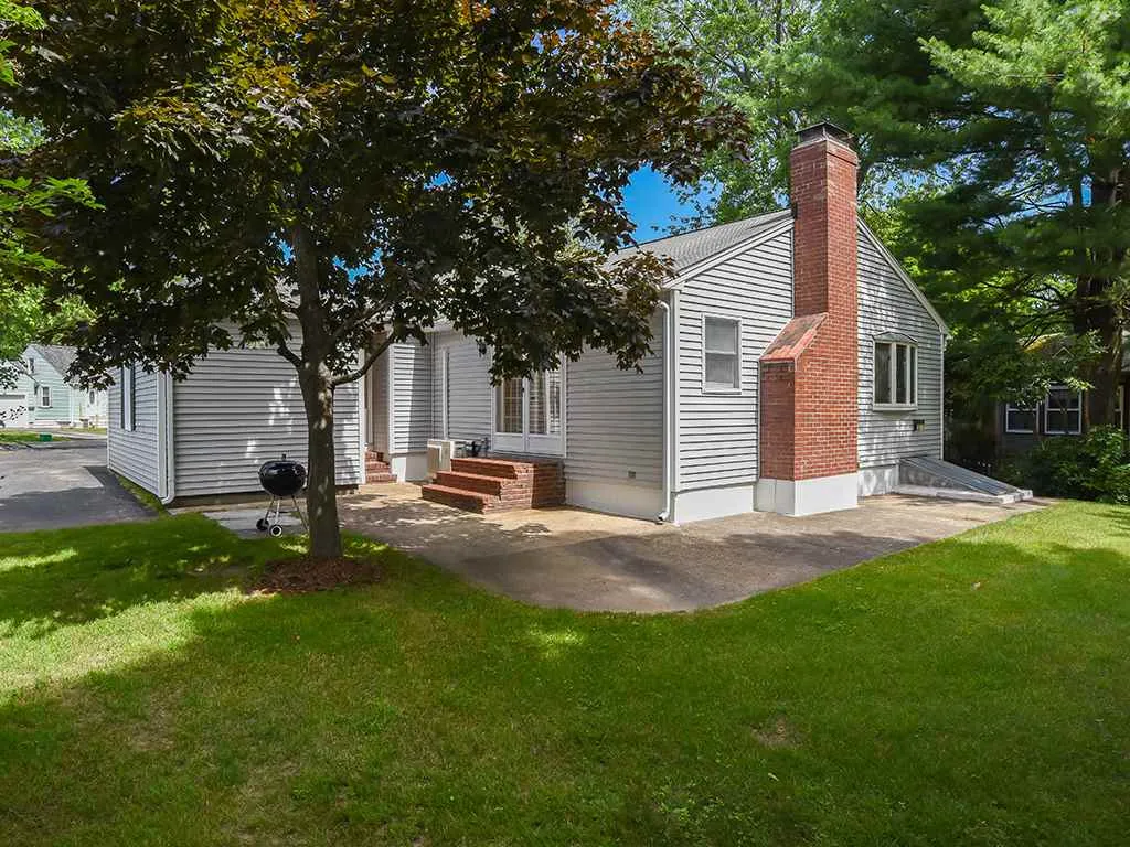 584 Colonial Drive Portsmouth NH 03801