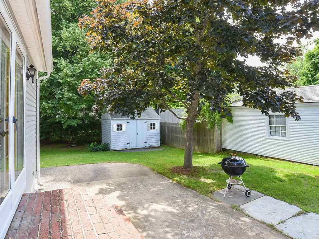 584 Colonial Drive Portsmouth NH 03801