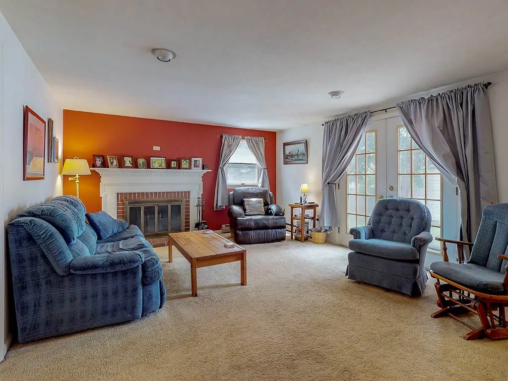 584 Colonial Drive Portsmouth NH 03801