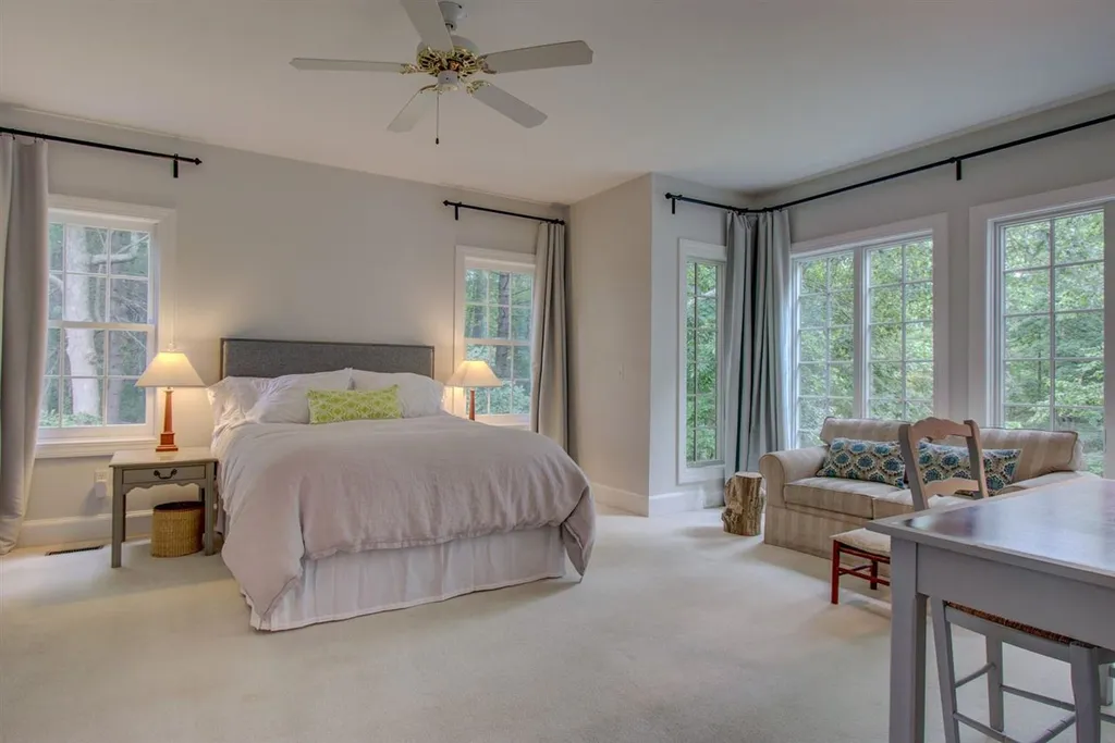 2 Penhollow Lane Hampton Falls NH 03844