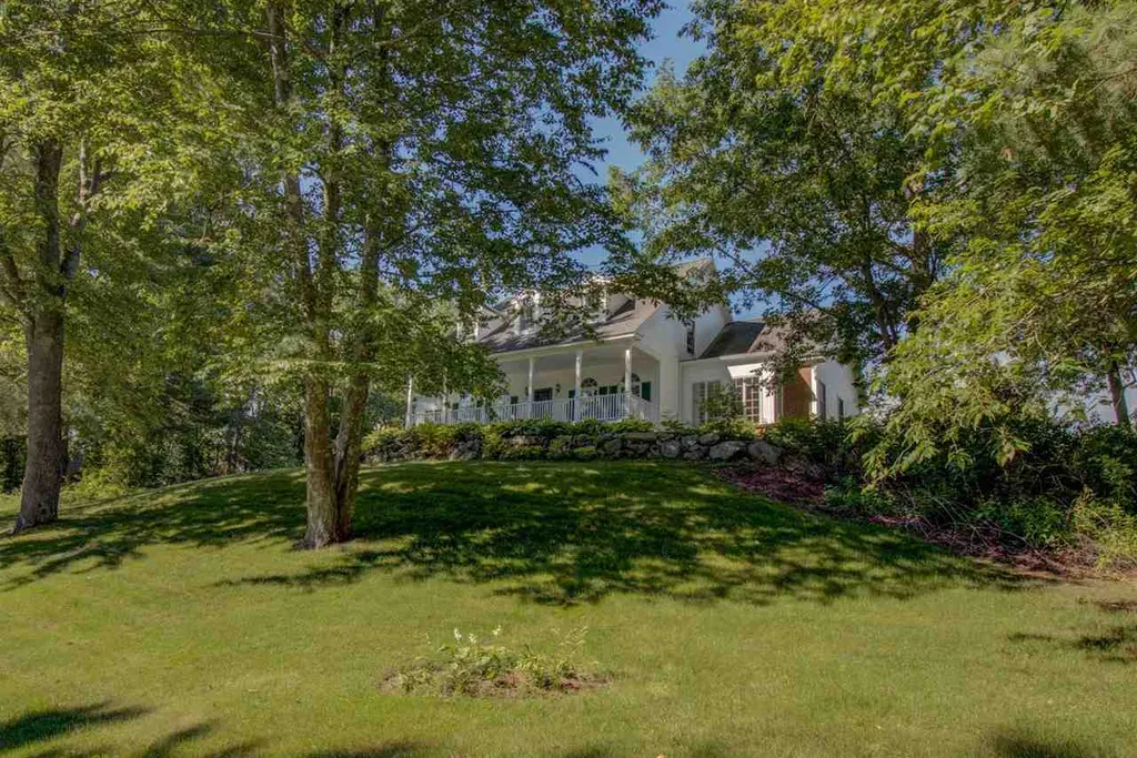 2 Penhollow Lane Hampton Falls NH 03844