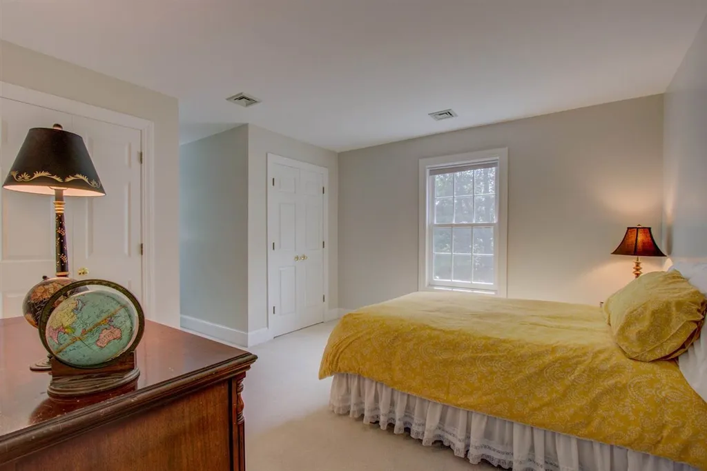 2 Penhollow Lane Hampton Falls NH 03844