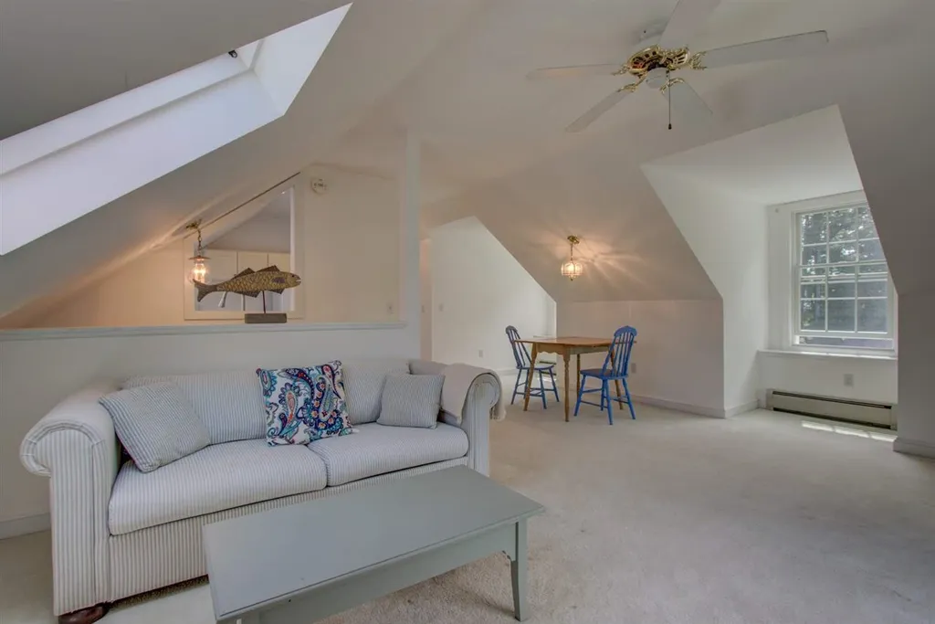 2 Penhollow Lane Hampton Falls NH 03844