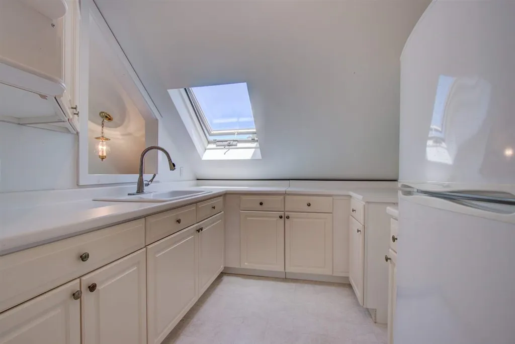 2 Penhollow Lane Hampton Falls NH 03844