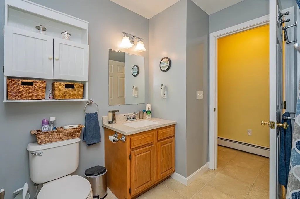 11 Addison Road Goffstown NH 03045