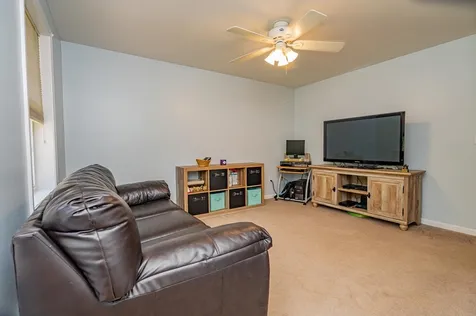 11 Addison Road Goffstown NH 03045